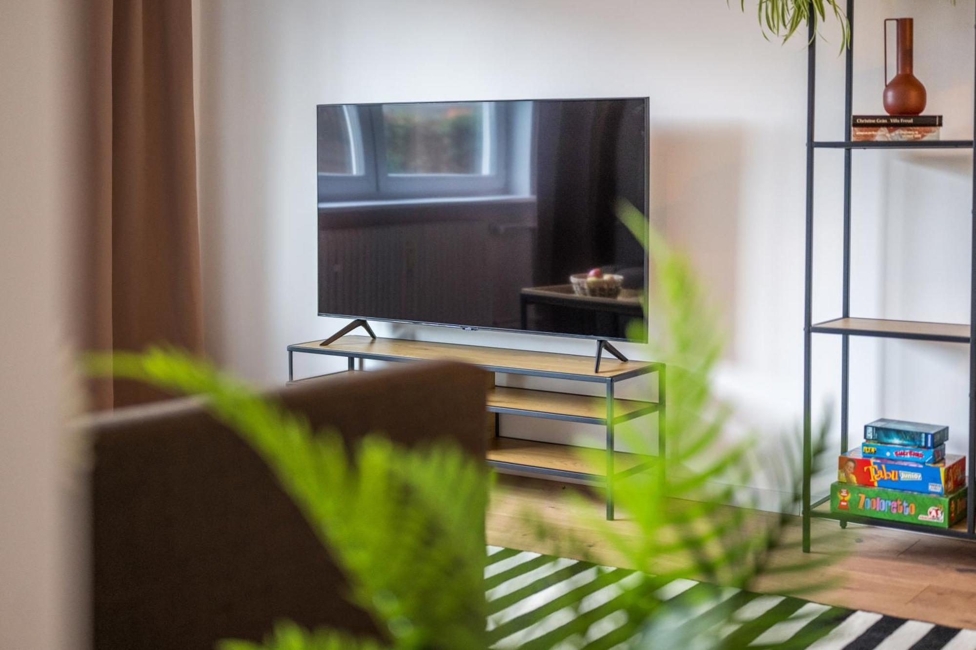 Neu: 100M² - Ideal Fuer Familien/Geschaeftsr. - Hbf Koblenz  Exterior foto